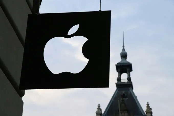 Ex-engenheiro da Apple Condenado por Roubo de Tecnologia
